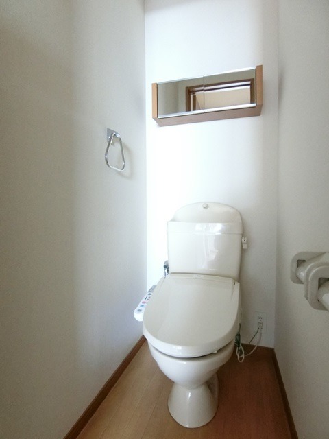 トイレ　図面と現状に相違がある場合には現状を優先
