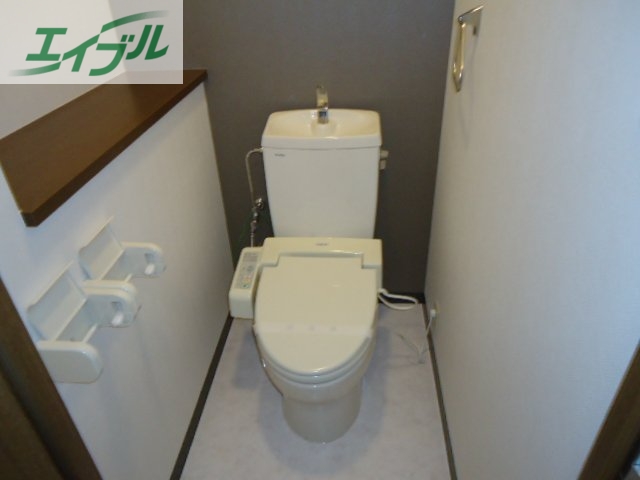 トイレ　シャワー付きトイレ