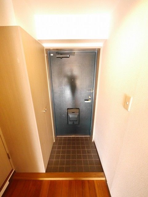 玄関　★お部屋探しは株式会社タウンハウジング東京まで★