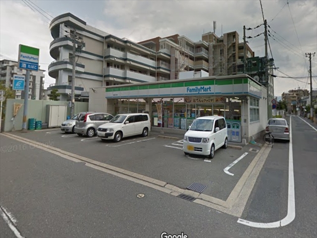 コンビニ　ファミリーマート 福岡あけぼの店（コンビニ）まで516m