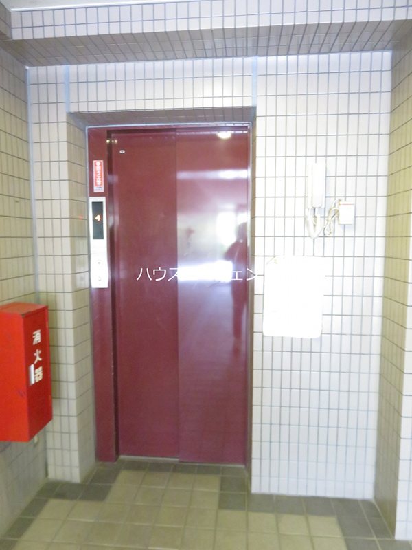 その他設備　エレベーターがあります。