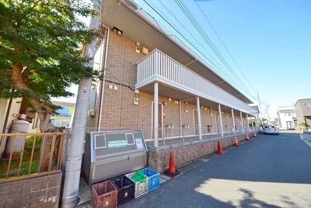 建物外観　お部屋探しはタウンハウジング蘇我店にお任せ下さい♪