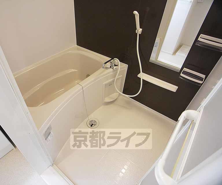 バス・シャワールーム　一日の疲れを癒すバスルーム