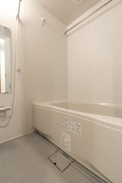 バス・シャワールーム　※写真は同タイプ住戸です。