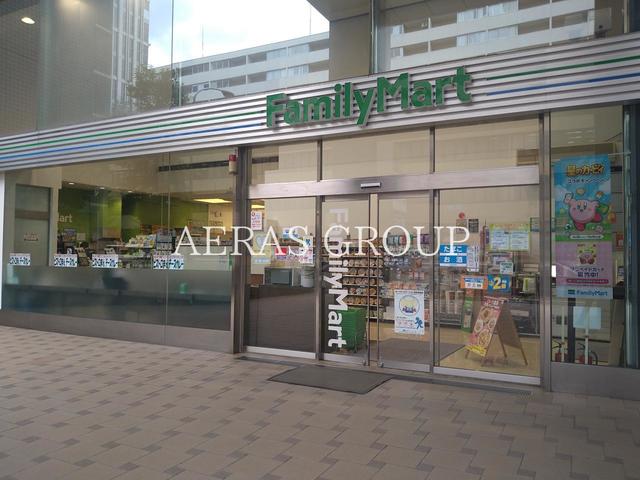コンビニ　ファミリーマート 泉岳寺北店（コンビニ）まで958m