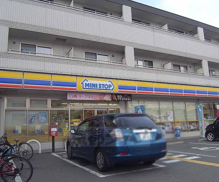 コンビニ　ミニストップ亀岡大井町土田店（コンビニ）まで750m
