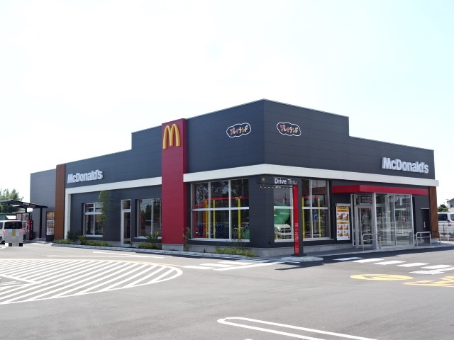 飲食店　マクドナルド浜北南中瀬店（飲食店）まで1046m