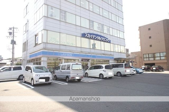 コンビニ　ローソン（コンビニ）まで4528m