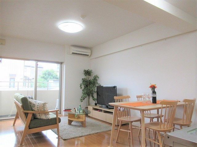 居室・リビング　※モデルルーム仕様、家具家電は付きません