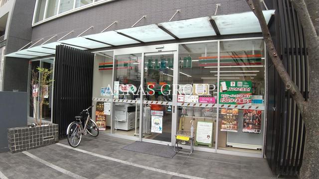 コンビニ　セブン-イレブン 墨田業平４丁目店（コンビニ）まで104m
