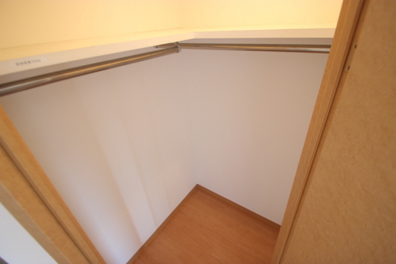 収納　※別部屋の写真です