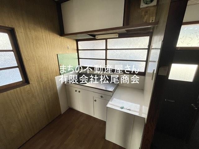 ＪＲ山陽本線 宝殿駅 徒歩15分 2階建 築56年のキッチン写真