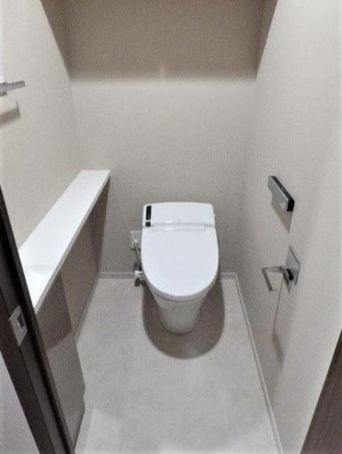 トイレ　参考写真