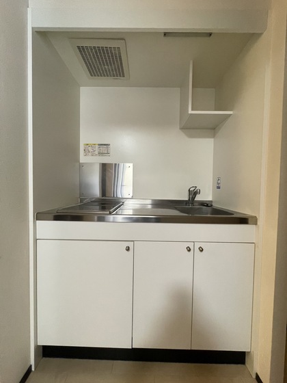 キッチン　※別部屋の写真です