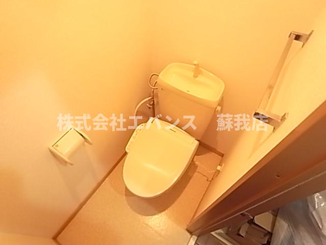 トイレ　コンパクトで使いやすいトイレです