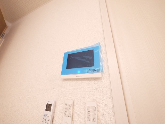 セキュリティ　モニター付きインターホーン
