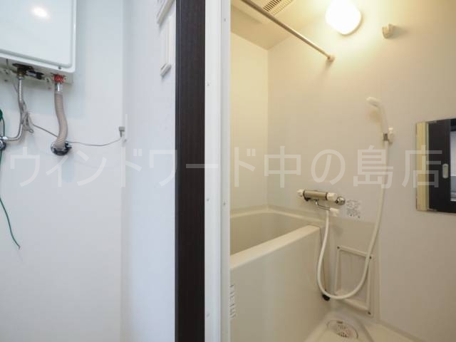バス・シャワールーム　詳細は、ウィンドワード中の島店までご相談下さい。
