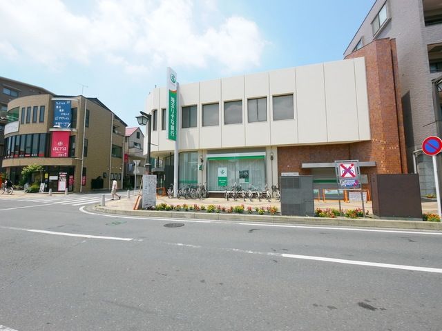 銀行　埼玉りそな銀行北本支店（銀行）まで668m