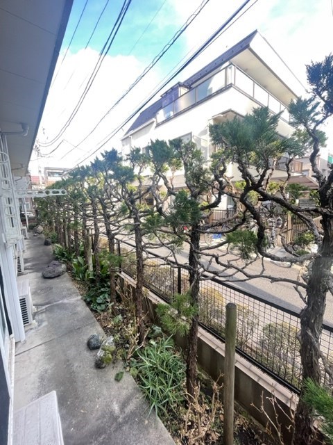 バルコニー