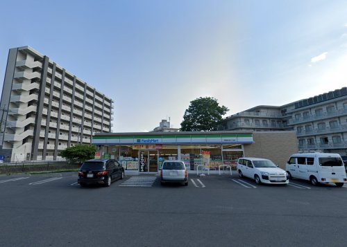 コンビニ　ファミリーマート 宇都宮今泉三丁目店（コンビニ）まで428m