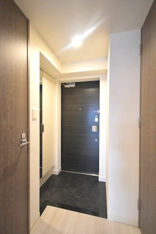玄関　同施工会社の同仕様写真です。