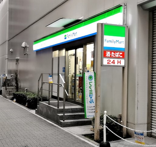コンビニ　ファミリーマート 秋葉原ラジオ会館店（コンビニ）まで226m