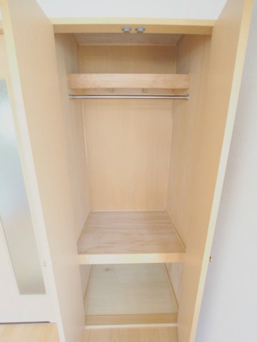 収納　※別部屋のお写真です。参考下さい。