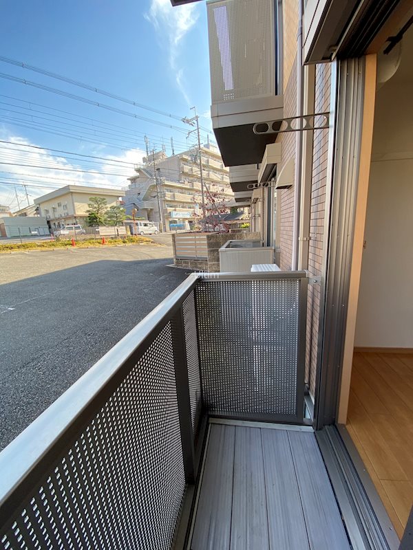 バルコニー　※別のお部屋の写真です