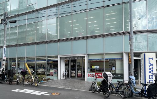 コンビニ　ローソン JR桃谷駅前店（コンビニ）まで483m