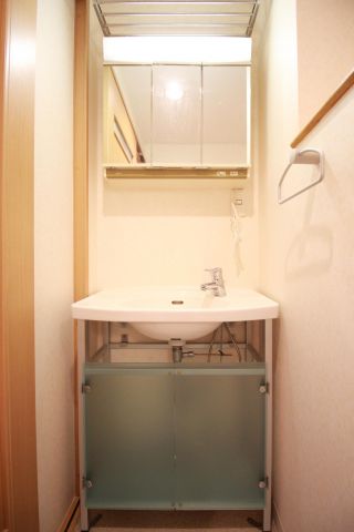 洗面設備　ノベル田端　北区田端4