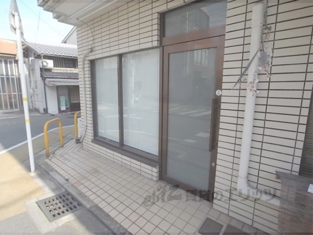 その他共有部分　出入り口