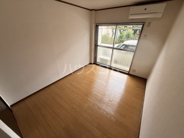 ルミネ仲町の居間写真