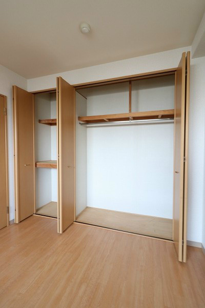 収納　様々な生活スタイルに合わせて使用できる収納