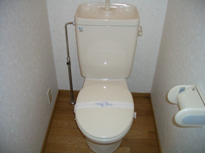 トイレ　別号室イメージ