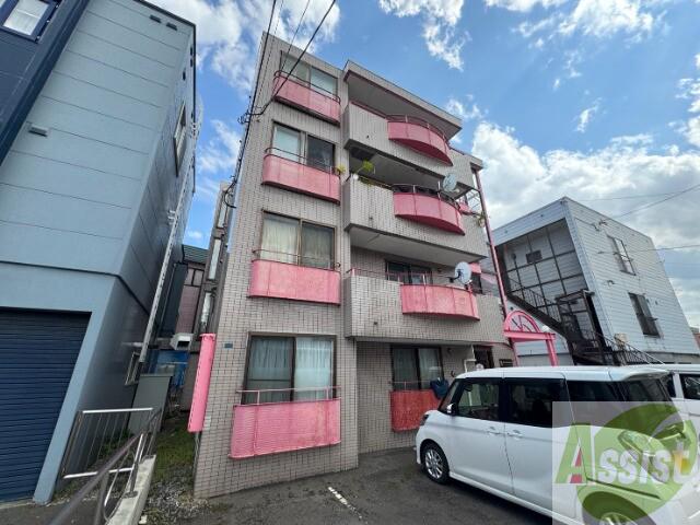 建物外観　札幌市北区新川２条「ローヤルハイツ新川」