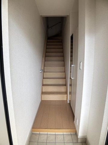 玄関　シンプルで使いやすい玄関です