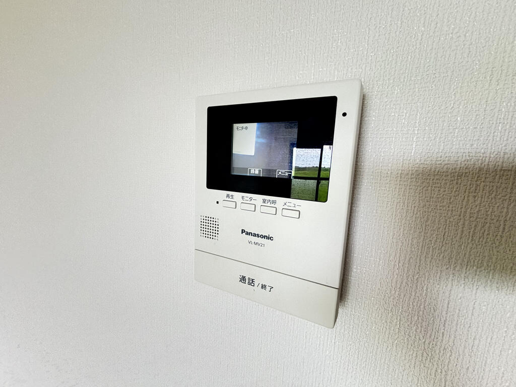 セキュリティ　カラーモニター付きインターホン※間取り同タイプの102号室の