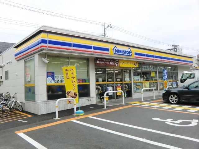 コンビニ　ミニストップ蕨中央2丁目店（コンビニ）まで1739m