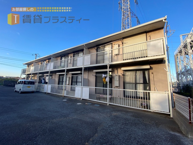 建物外観　５３５番地だから５３５なのでしょうか？