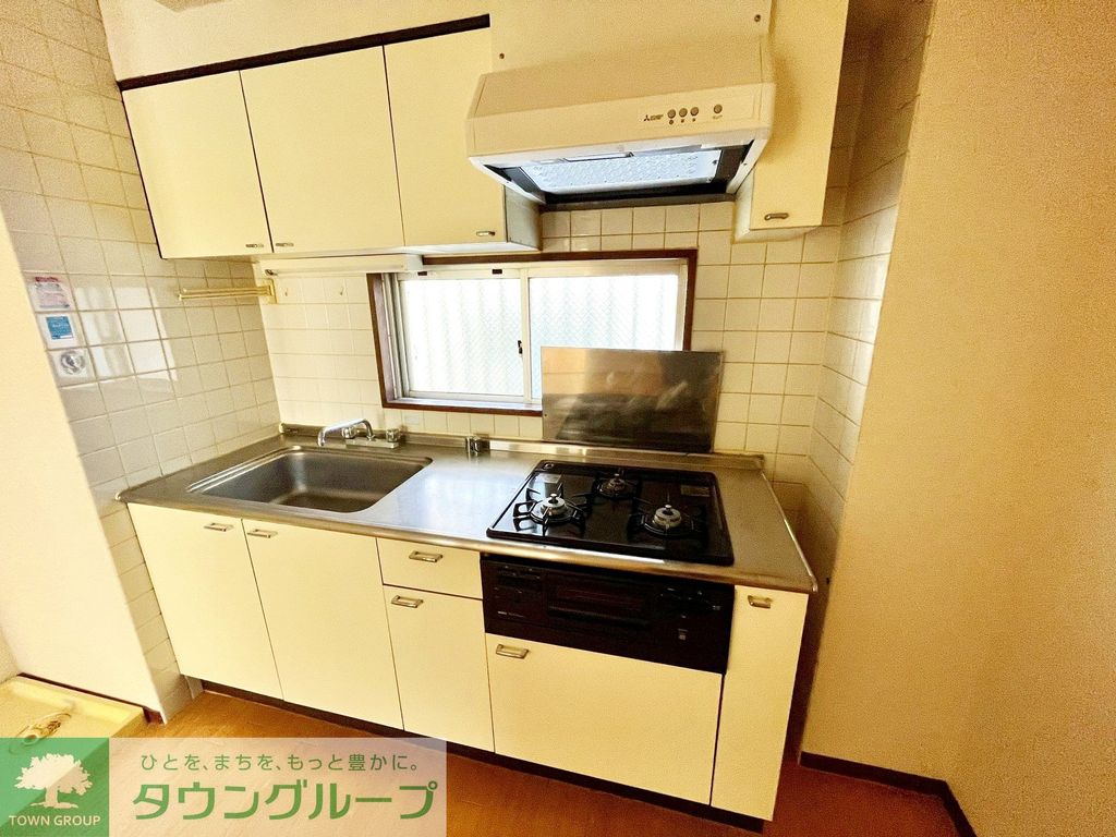 キッチン　※同タイプ別号室写真※