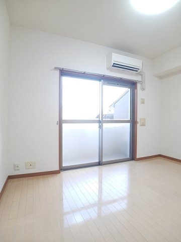 その他部屋・スペース　内装は落ち着いています