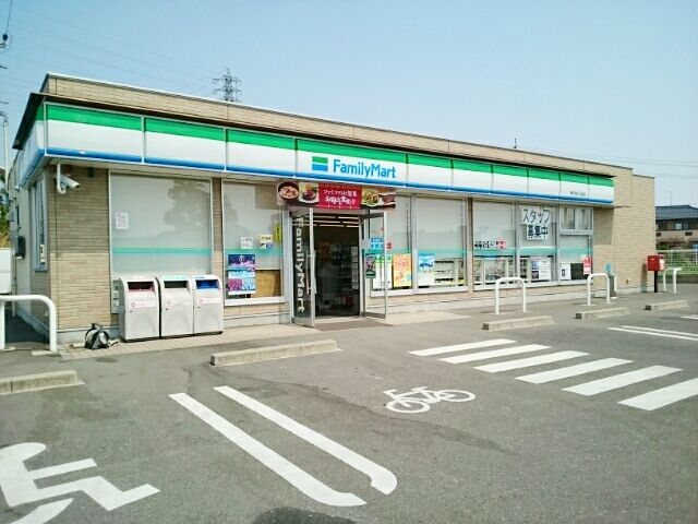 コンビニ　ファミリーマート 祖父江曲店（コンビニ）まで730m