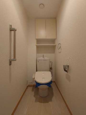 トイレ　別部屋参考