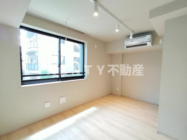 居室・リビング　使いやすい居間です