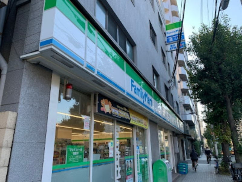 コンビニ　ファミリーマート大淀南店（コンビニ）まで545m