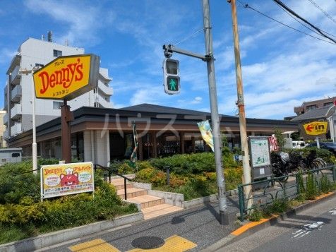 飲食店　デニーズ高井戸店（飲食店）まで537m