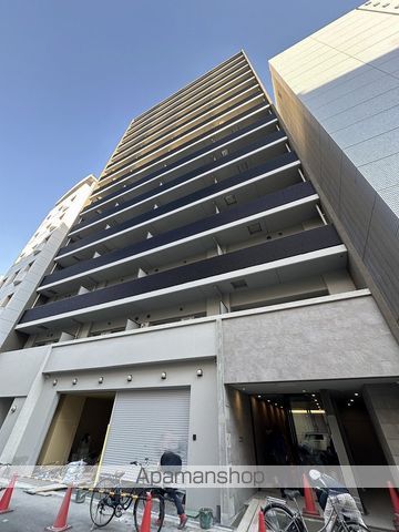 地下鉄谷町線 南森町駅 徒歩1分 15階建 築2年の外観写真