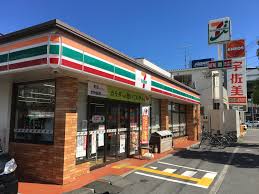 コンビニ　セブンイレブン 大阪田中1丁目店（コンビニ）まで240m