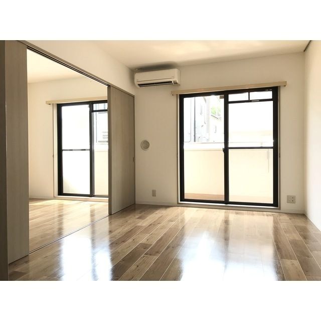 居室・リビング　※参考写真※