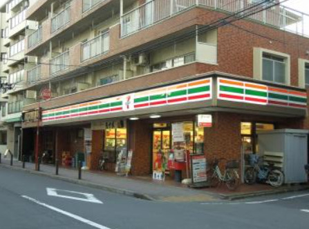 コンビニ　セブンイレブン 江古田駅南店（コンビニ）まで631m